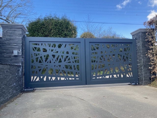 Bespoke Aluminium Gates in North London
